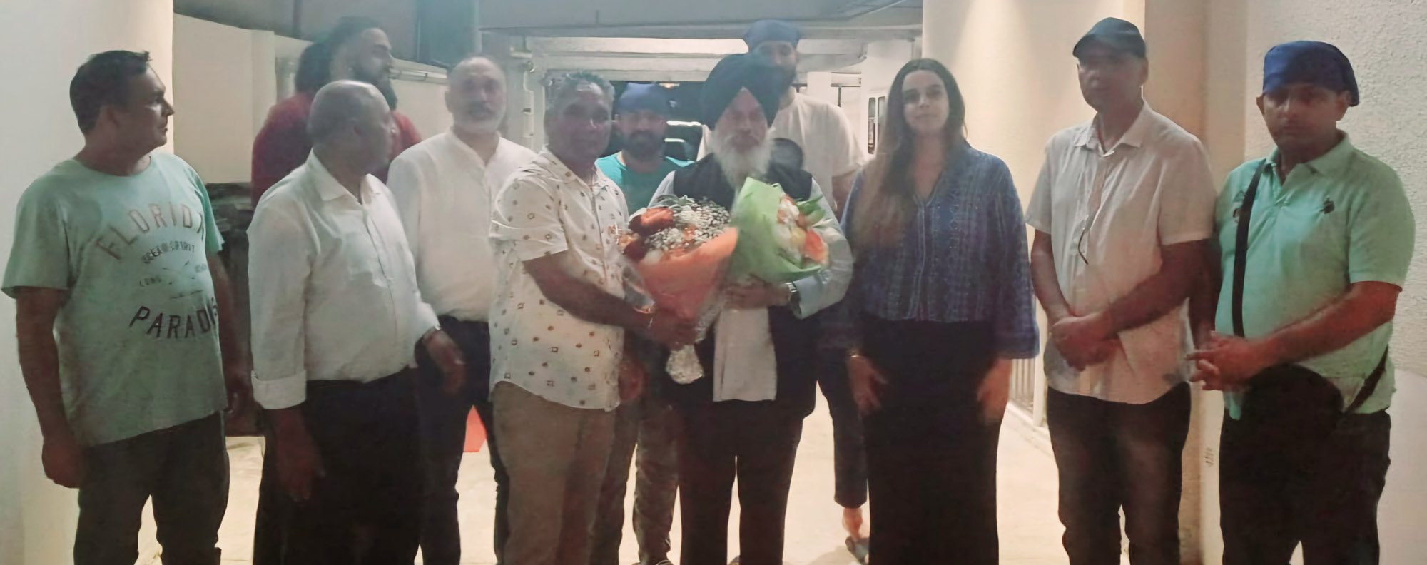 Ambedkar Missionaries warmly welcomed Karimpuri on the land of Paris.